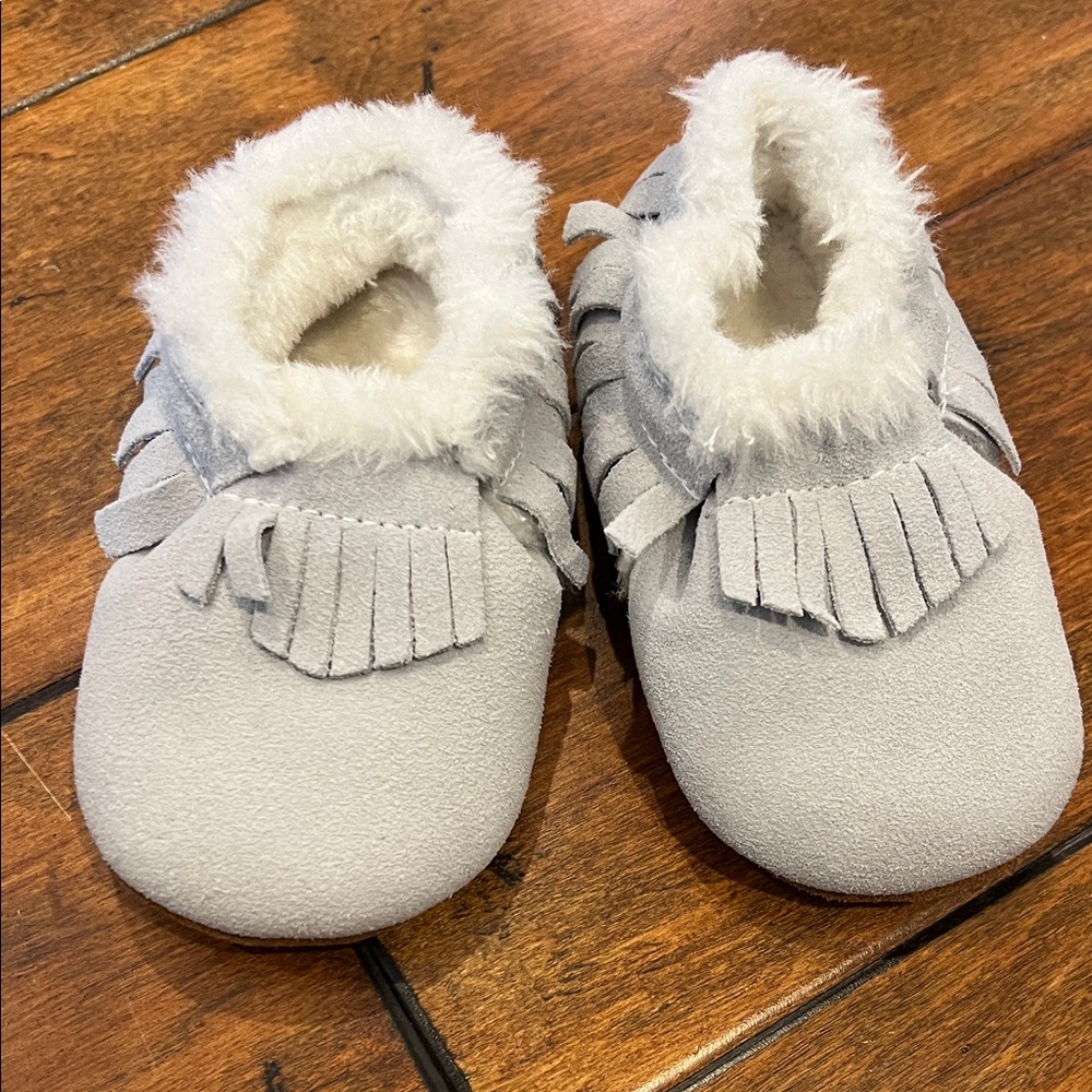 Suede moccasin size 4
